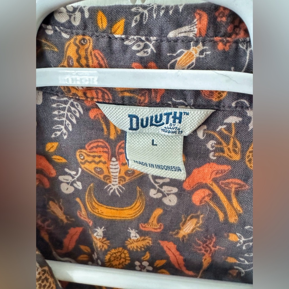 Duluth Trading Co Organic Cotton Button Down Shirt, size L - Picture 4 of 5